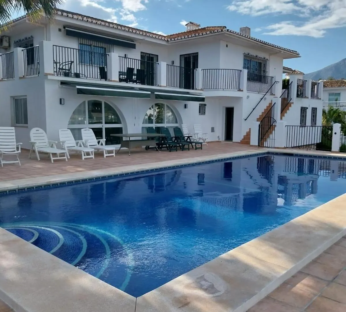 Villa El Salam Campo Mijas contacts